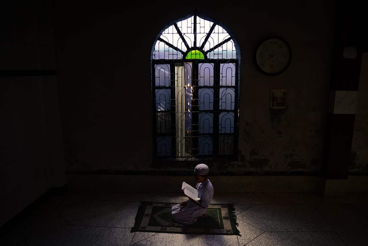 heros-img Read Holy Quran